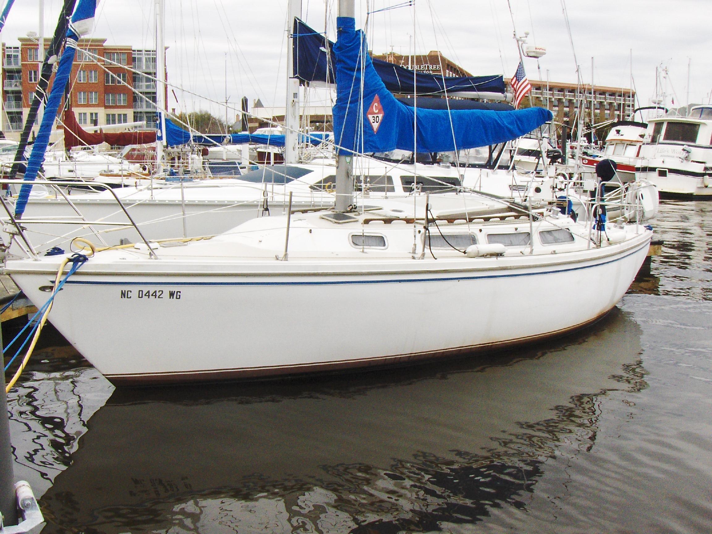 Catalina Sloop, Oriental