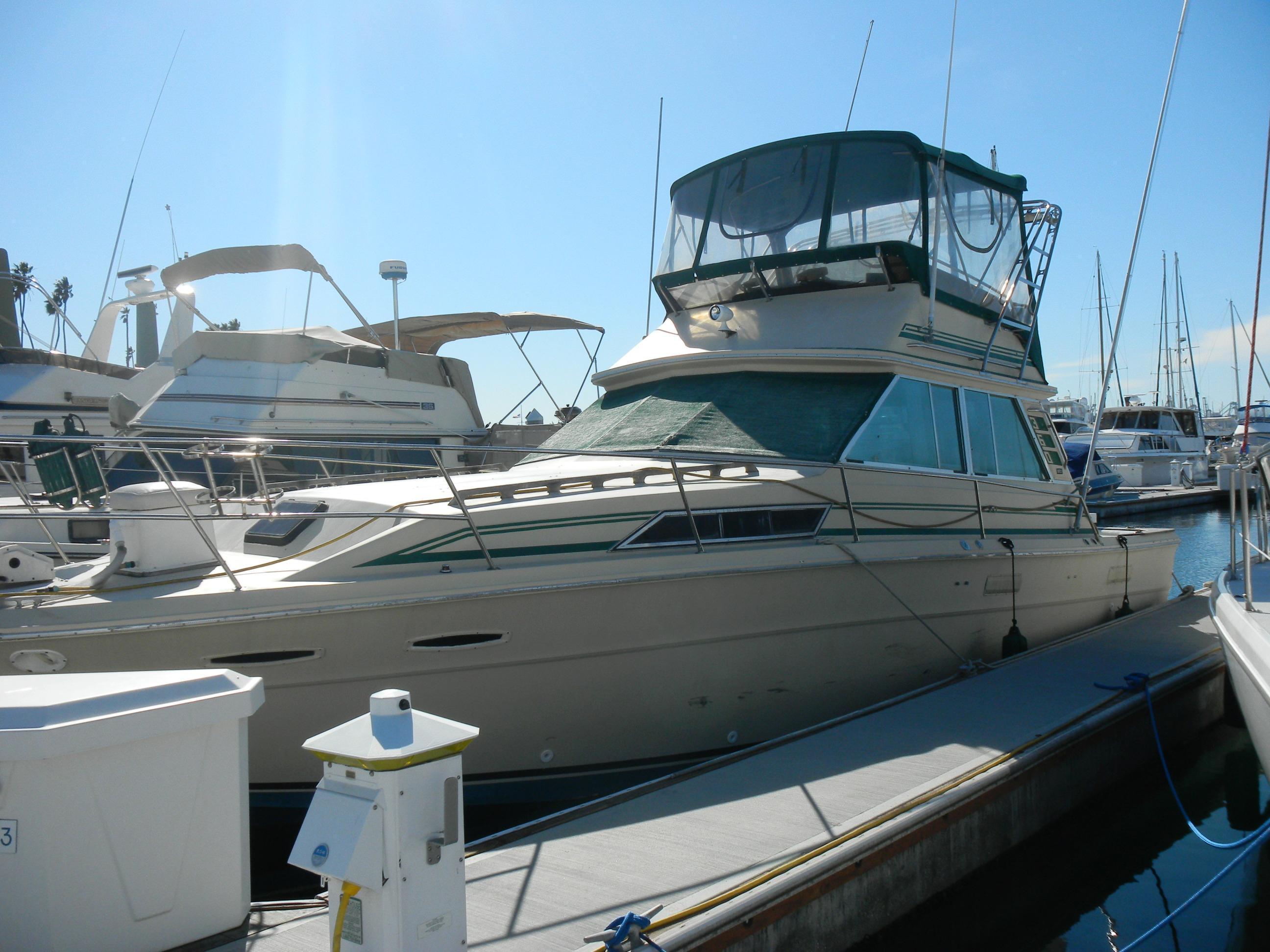 Sea Ray Convertible, LONG BEACH