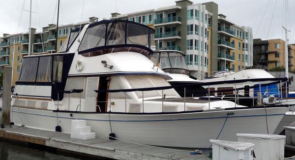 Marine Trader LaBelle Aft bin, Marina del Rey