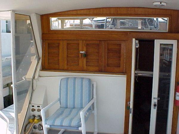 Viking Motor Yacht Double Cabin, Seabrook