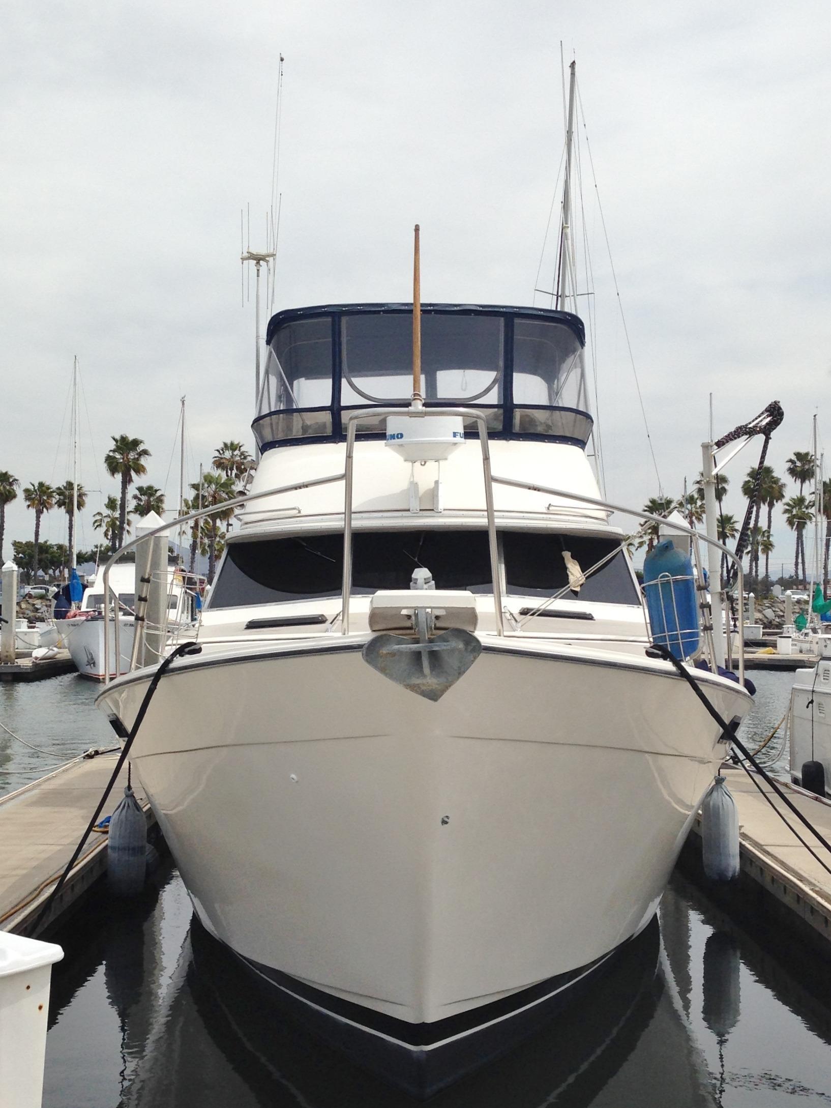 Bayliner 3870 Motoryacht, San Diego