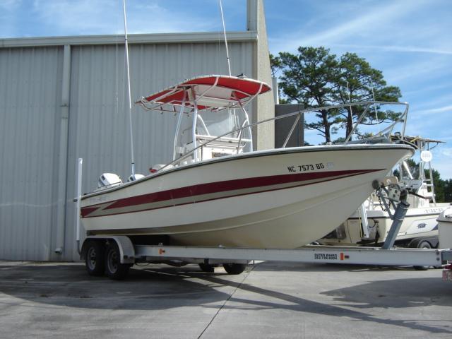 Hydra-Sports 2400 CC, Morehead City