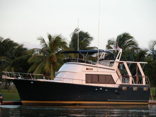 Sea Ranger 45 Sundeck Trawler, Miami