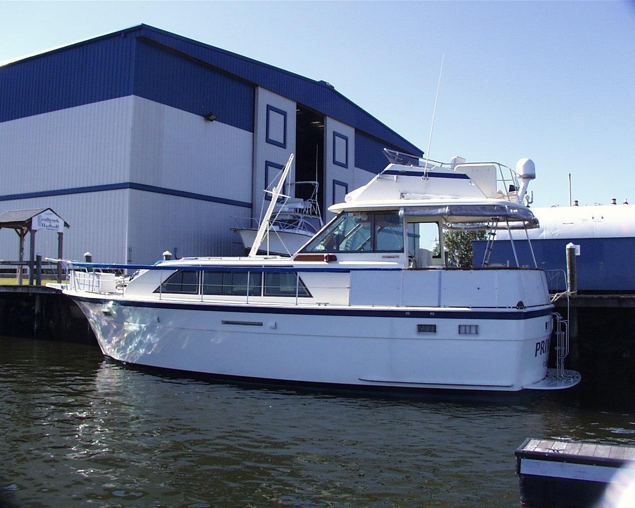 Hatteras Double Cabin, Mobile
