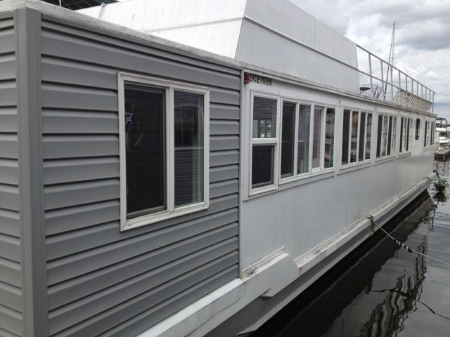 Hilburn Office Barge, Washington