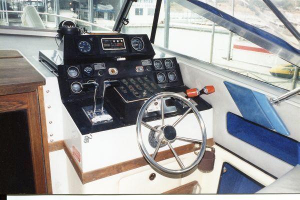 Wellcraft Express Cruiser, Lake Texoma
