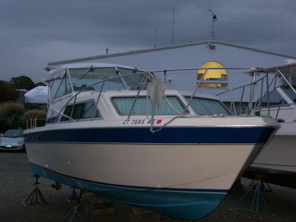 Chris-Craft Catalina 281, Branford