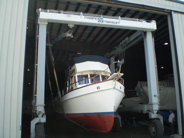 Grand Banks Classic with single CAT diesel & bow thruster!, Whitehall