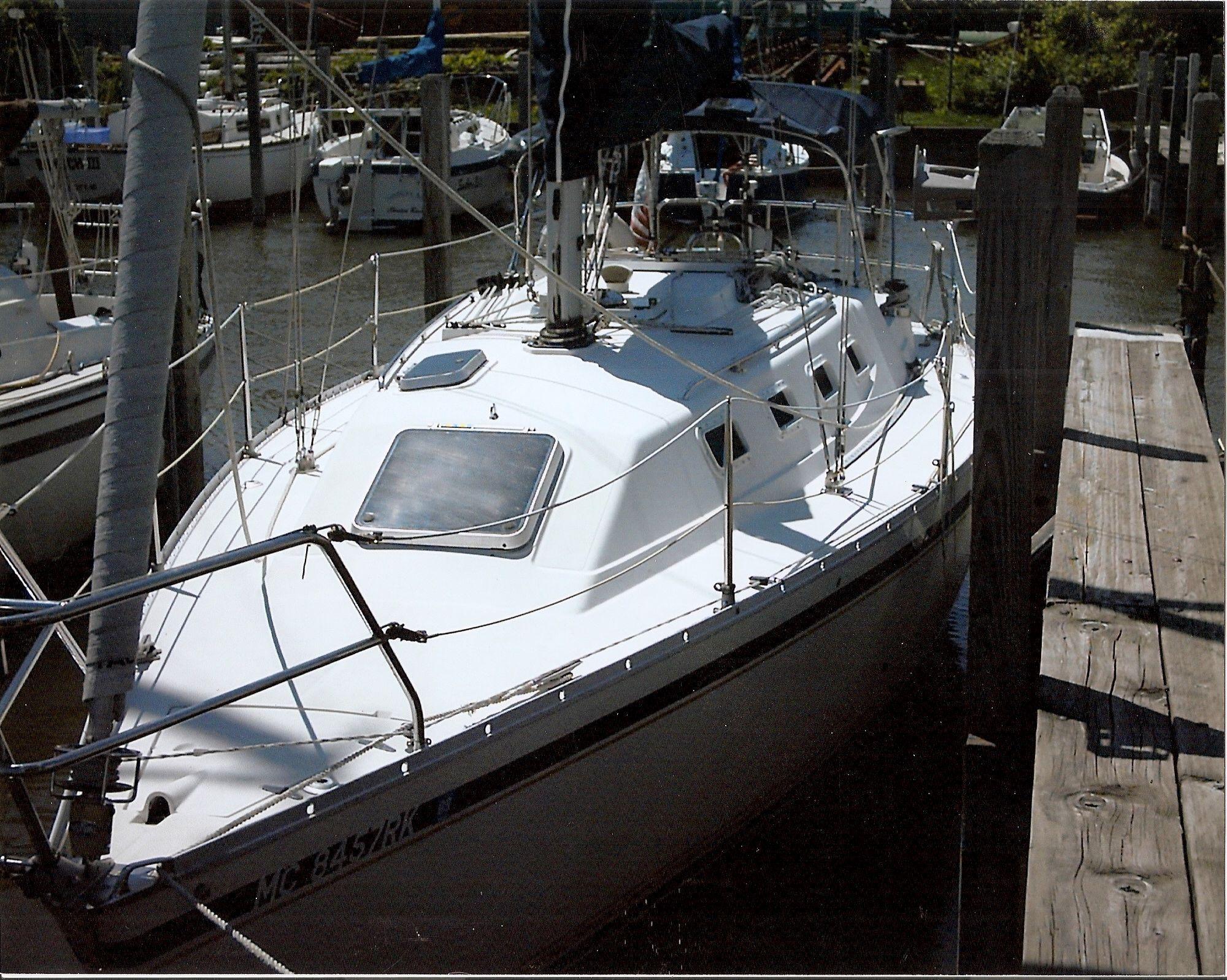 Canadian Sailcraft 30, St. Clair Shores