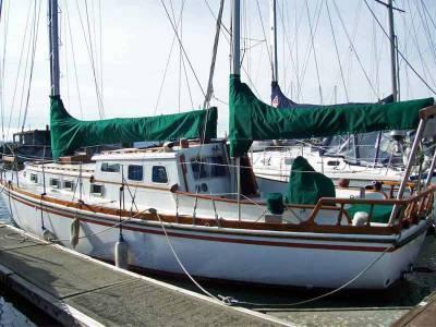 Cascade 42, Tacoma - Shown by Appointment