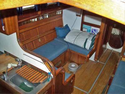 Cascade 42, Tacoma - Shown by Appointment