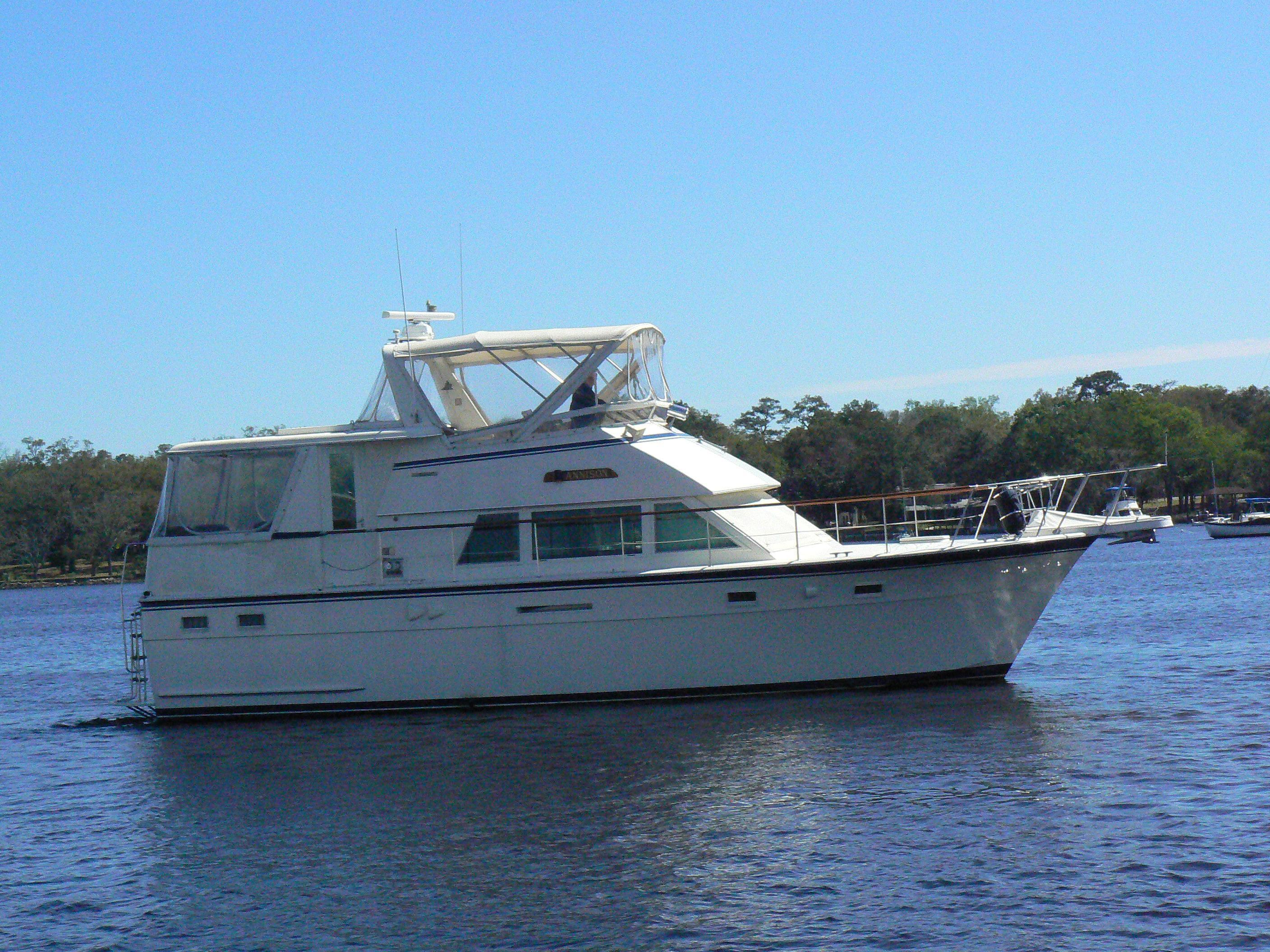 Hatteras Double Cabin Motoryacht, Jacksonville
