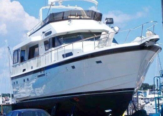 Hatteras Enclosed Aft Deck, Motor Yacht, Weehawken