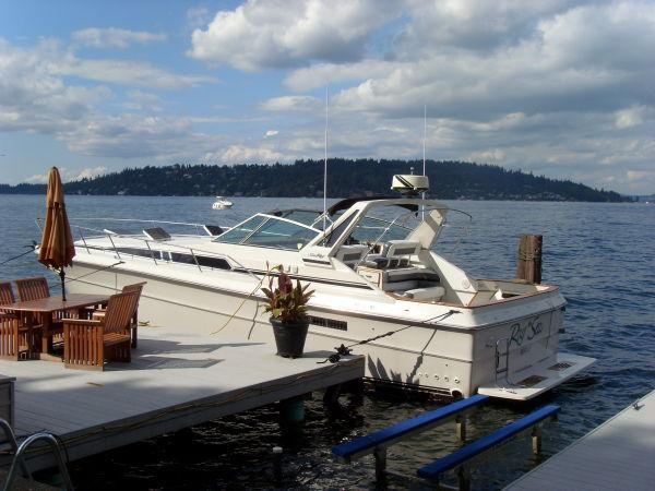 Sea Ray 390 Express Cruiser, Seattle
