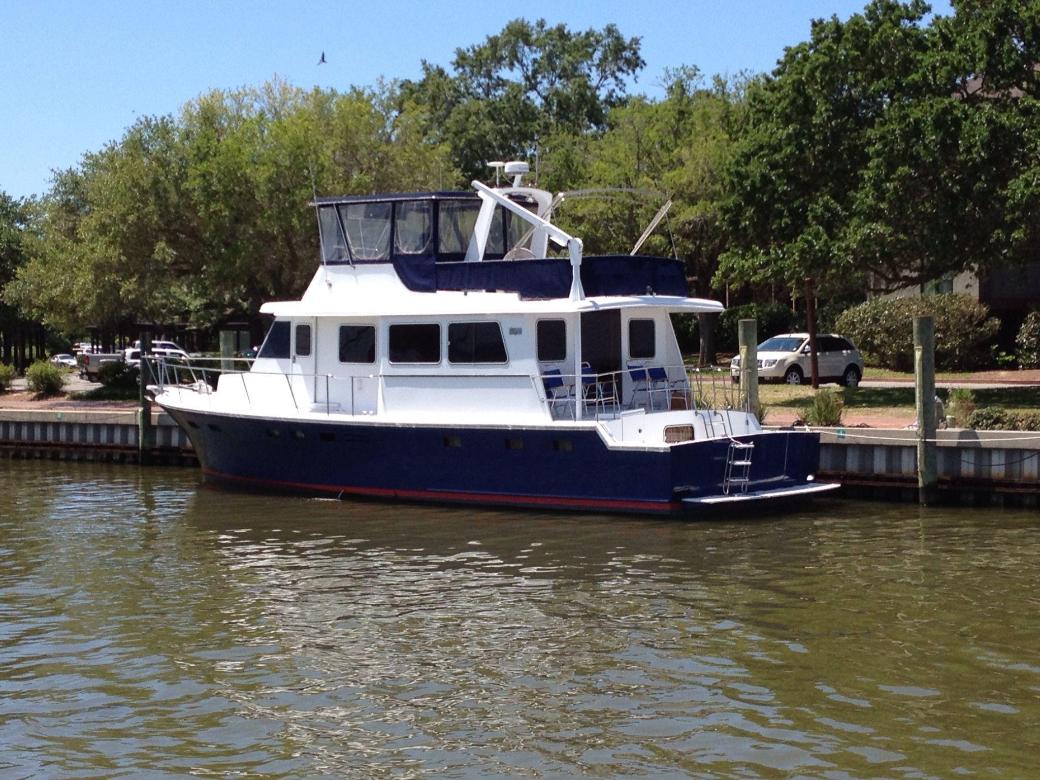 Cheoy Lee Efficient Cockpit Motor Yacht, Biloxi/Fort Lauderdale