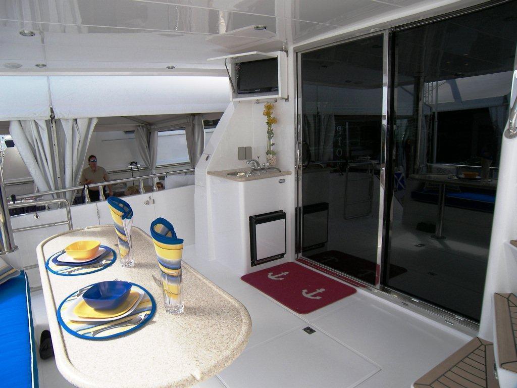 Hampton 580 Pilothouse, Available for order Ft. Lauderdale