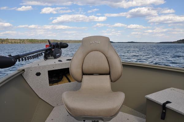 2014 Lund 1800 Alaskan Dual Console  Culver