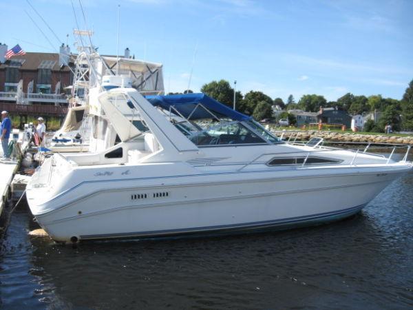 1990 Sea Ray 31 Express Cruiser