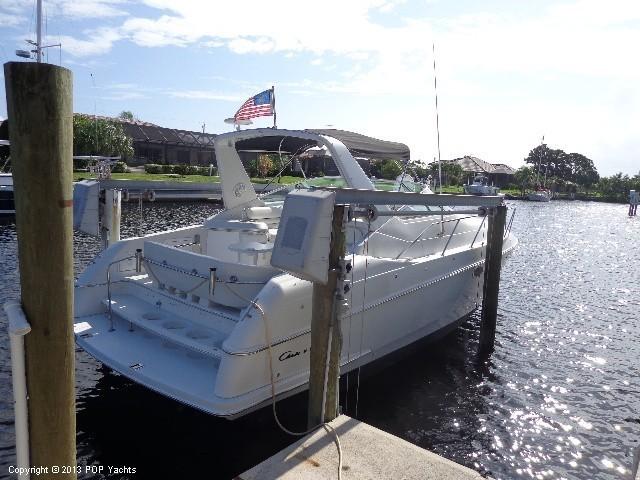 1992 Chris-Craft 302 CROWN