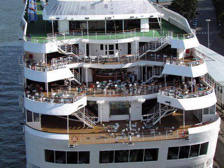 1992 Cruise Ship, 800 Passenger - Stock No. S2115
