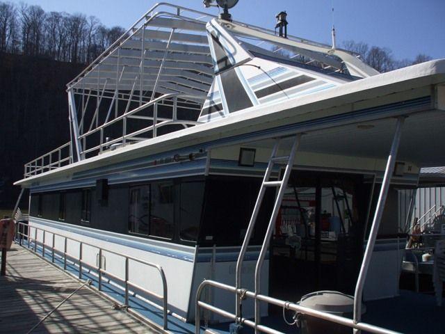 1992 JAMESTOWNER 16x72 Houseboat