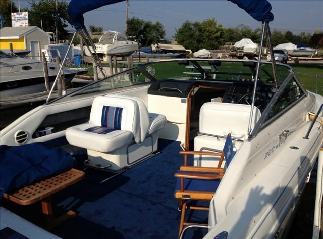 1992 Sea Ray Weekender 300