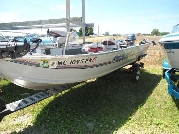 1993 Sea Nymph Back Troller 165