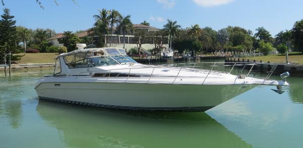 1993 Sea Ray 440 Sundancer