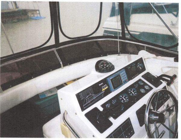 1993 Silverton 37 Convertible