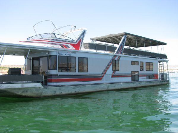 1993 Stardust Widebody Multi Owner Houseboat