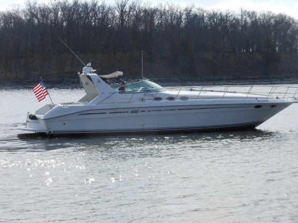 1994 Sea Ray 40 Express Cruiser