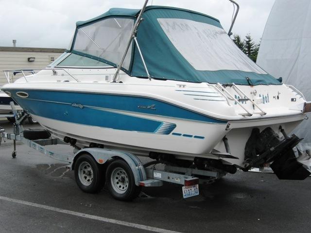 1995 Sea Ray OVERNIGHTER 240OV