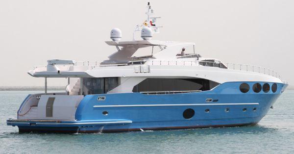 2014 Majesty Yachts 105