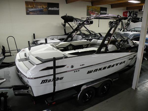 2014 Malibu 23 LSV