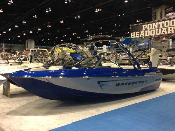 2014 Malibu Wakesetter 23 LSV