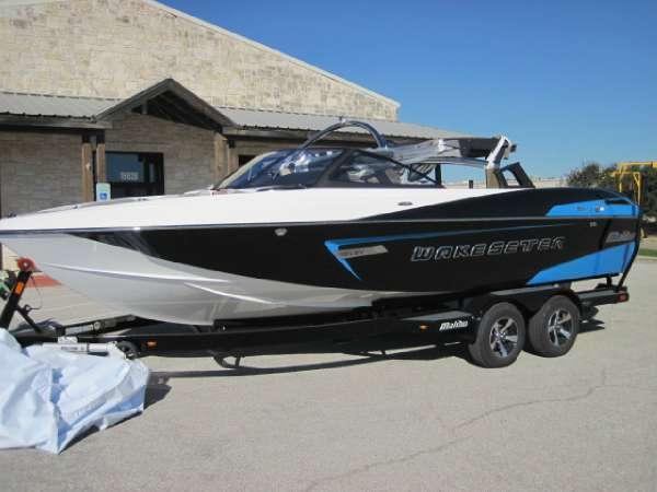 2014 Malibu Wakesetter 23 LSV