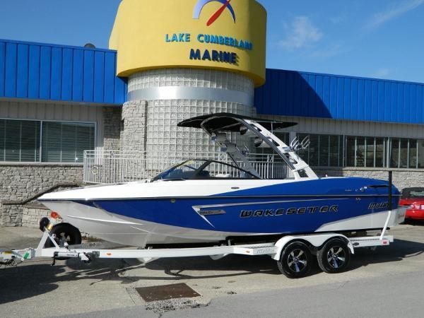 2014 Malibu Wakesetter 23LSV