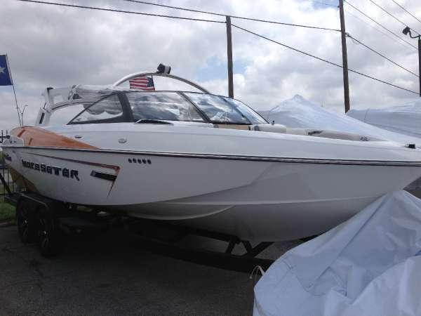2014 Malibu Wakesetter 23 LSV