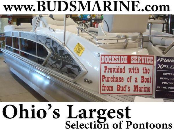 2014 Manitou 23 X-Plode SRS SHP 250 Suzuki 4-Stroke