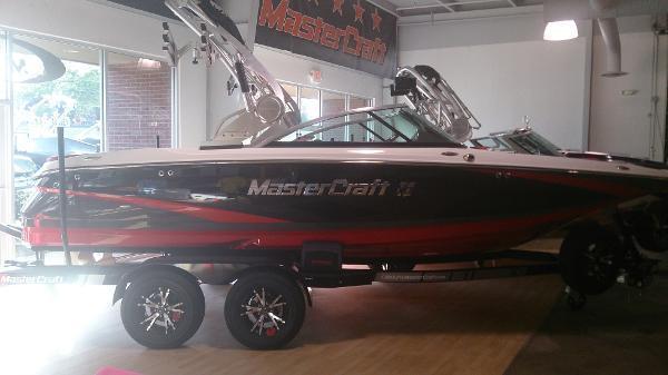 2014 Mastercraft X2