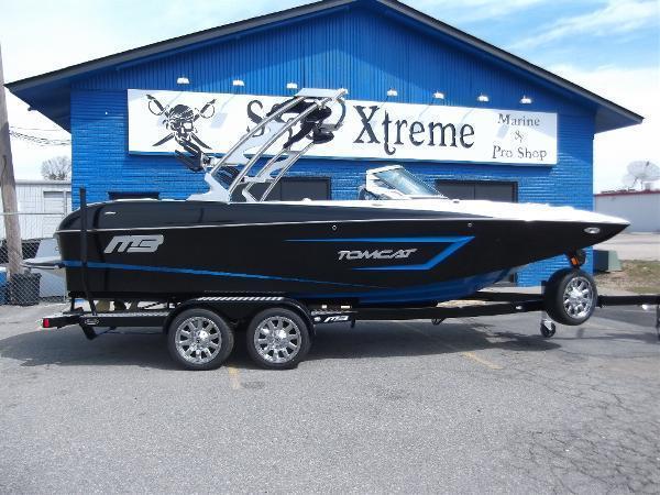 2014 MB SPORTS F22 Tomcat