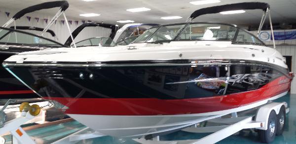 2014 Monterey M5 Sport Boat