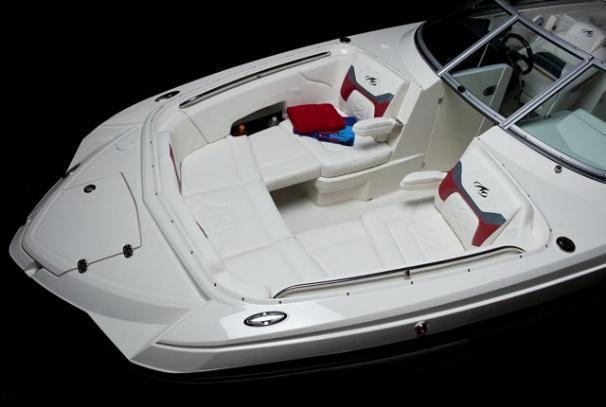 2014 Monterey M5 Sport Boat