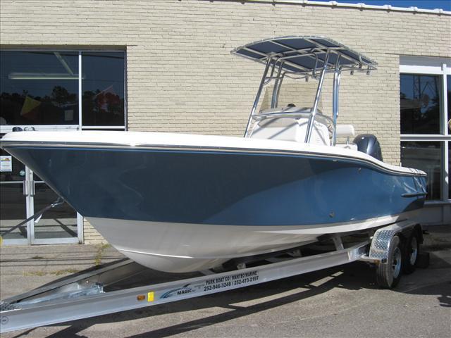 2014 PIONEER BOATS center console 220 bay sport