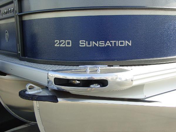 2014 Premier 220 Sunsation RF