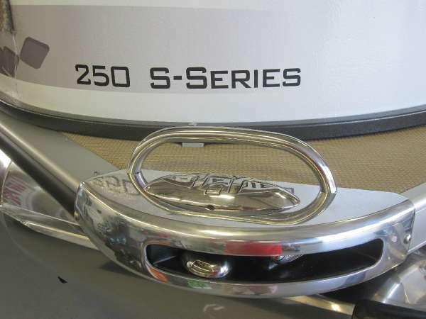 2014 PREMIER BOATS 250 S-Series PTX