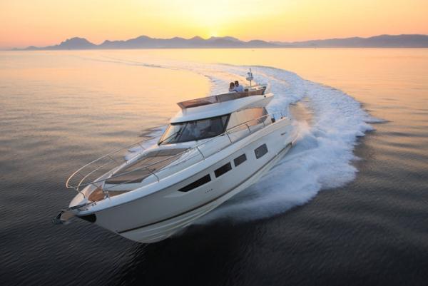 2014 Prestige Yachts 550