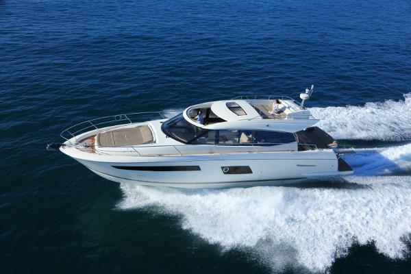 2014 Prestige Yachts 550S
