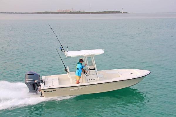 2014 Ranger 240 Bahia