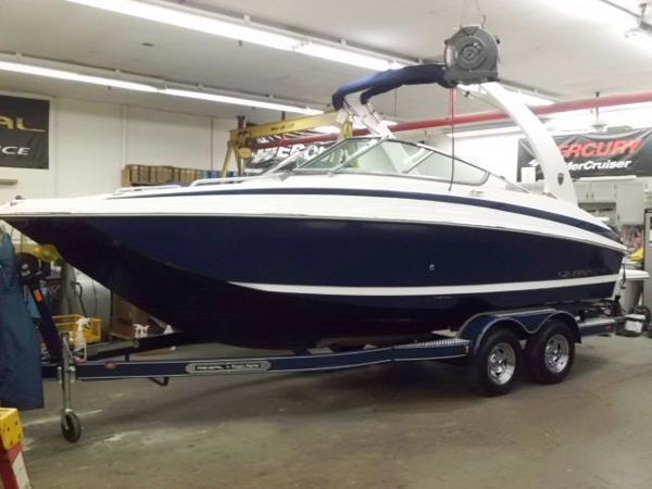 2014 Regal 24 Fasdeck